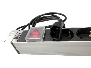 Блок розеток Rem-10 с выкл. R-10-8S-V-440-1.8